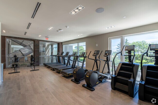 Fitness Center - The Robinson