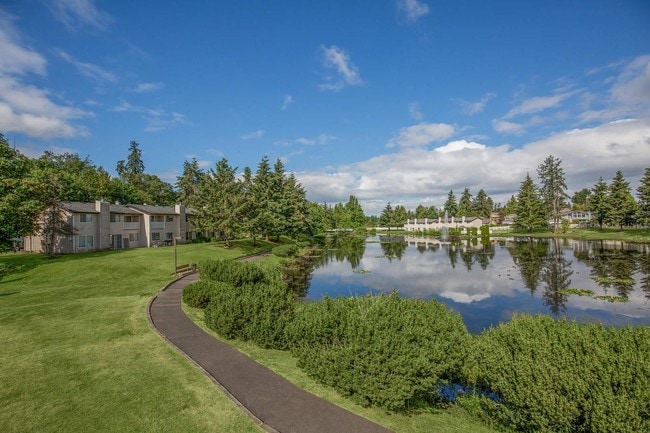 Fountain Lake Townhomes