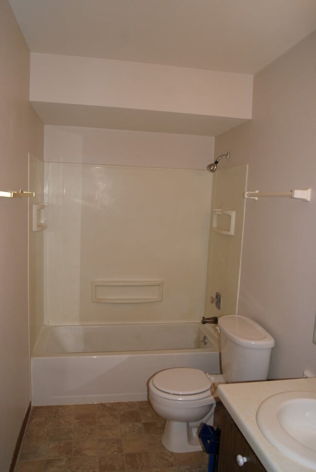 Photo - 503 N Moreland Blvd