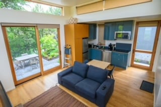 Building Photo - 1902 35th Ave W