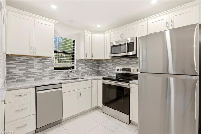 Photo - 1450 Green Valley Cir