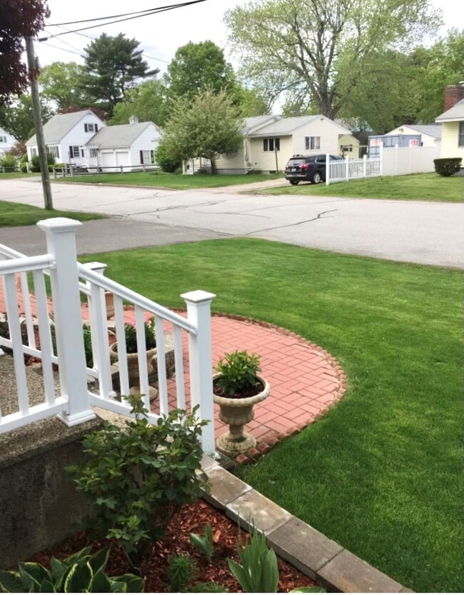 Photo - 257 Gray St