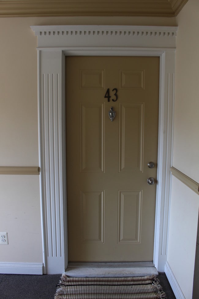 Photo - 2311 Walton Blvd Unit 43