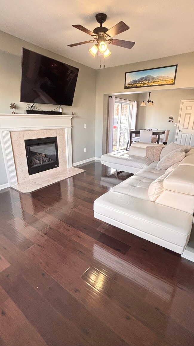 Photo - 6185 Prairiefire Ave