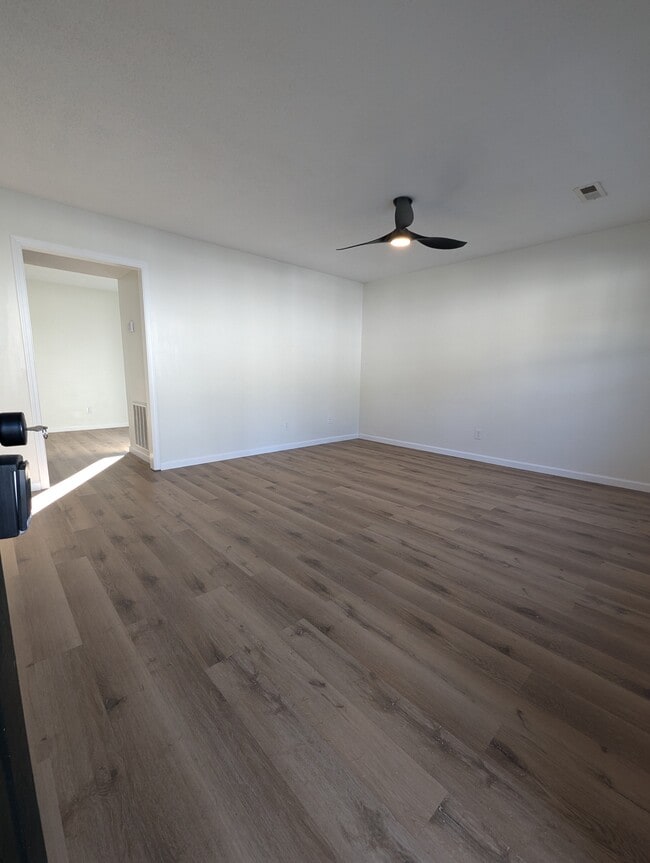 Photo - 4729 Scepter Way