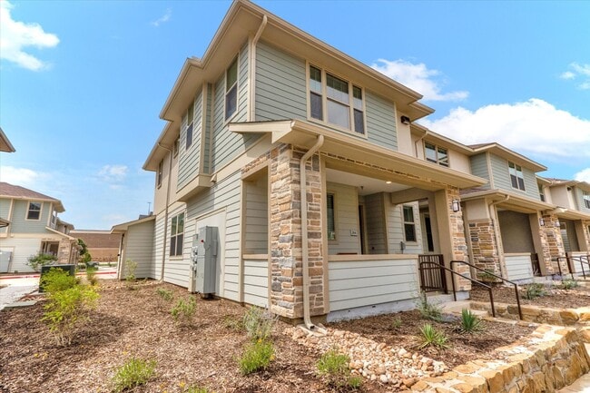 Building Photo - 5900 U.S. 287 Frontage Rd Rental