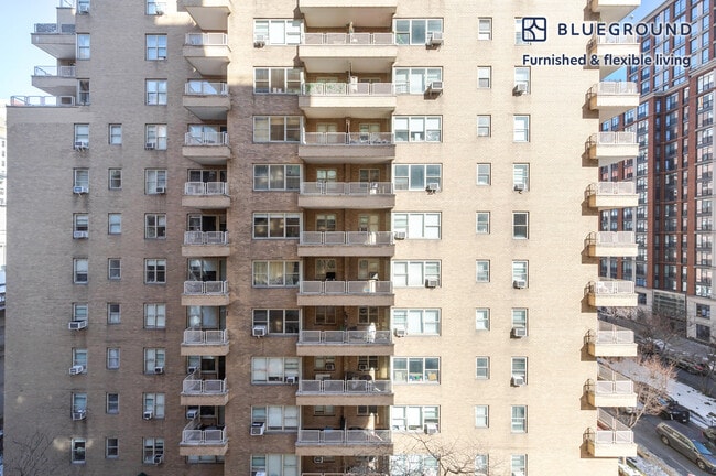 Photo - 30 Park Ave Unit SI FL7-ID2231