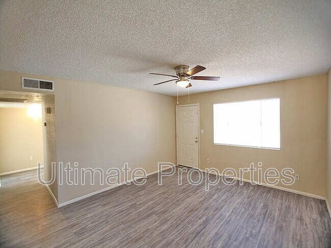 Photo - 3144 W Charleston Ave