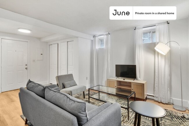 Photo - Room in Shared 3 bed/1 bath home Unit A