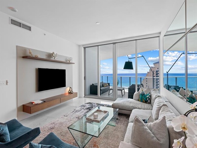 Building Photo - 701 N Fort Lauderdale Beach Blvd Unit 1003