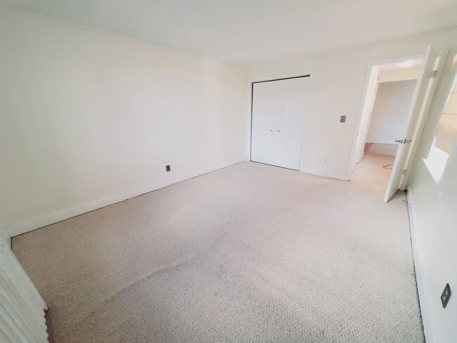 Photo - 22 Glenbrook Rd Unit 3