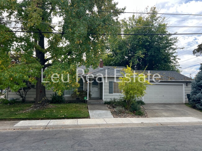 Building Photo - 6030 19th Ave