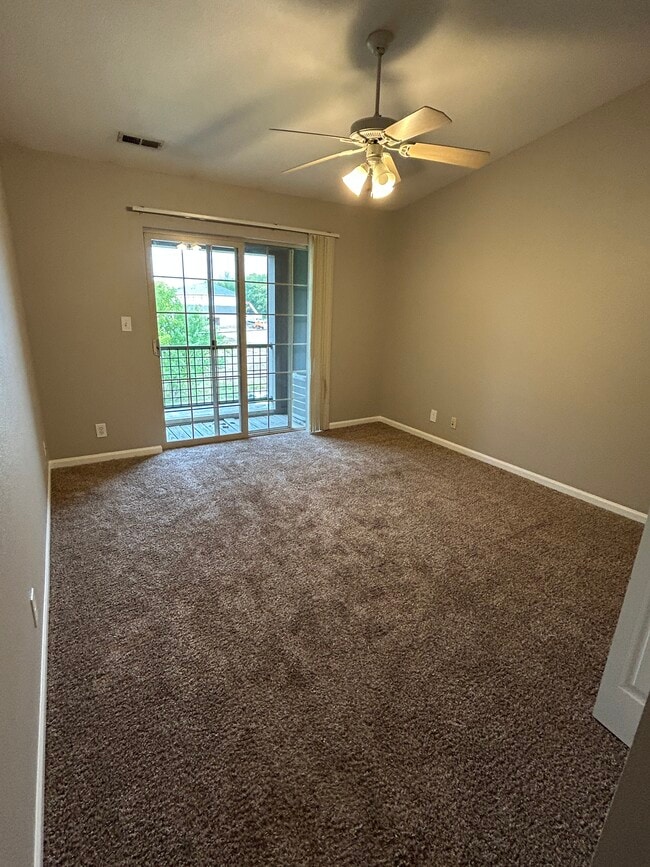 Photo - Southridge Commons