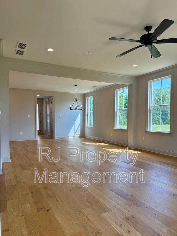 Photo - 924 Aldwick Dr