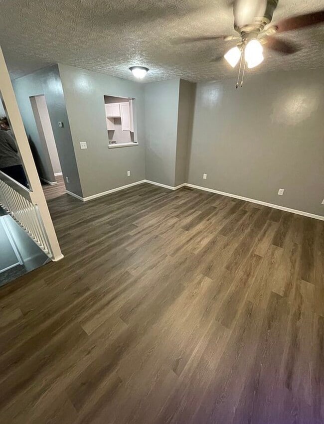 Photo - 1662 Blackhorse Ln Unit 1662 Blackhorse Ln