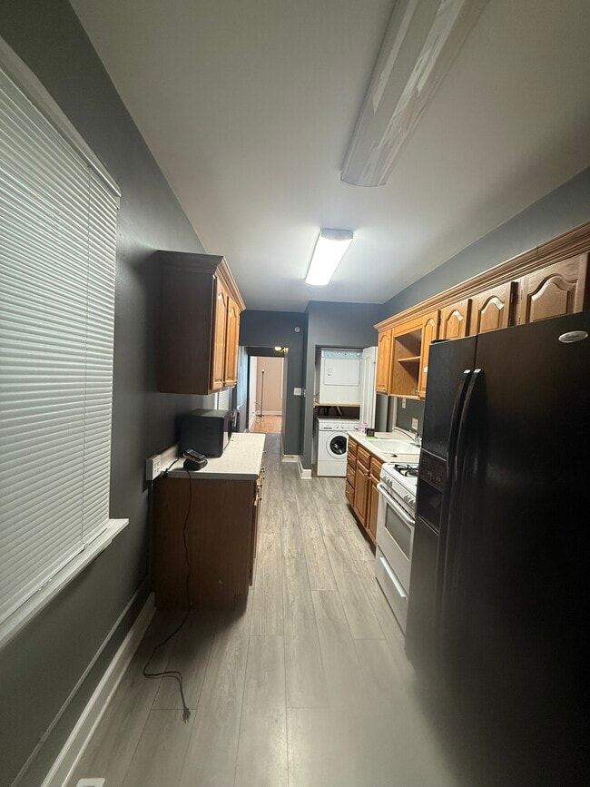 Photo - 918 W 35th St Unidad 1f