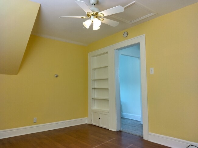 Photo - 25 Parkview Ave Unit 3rd Floor