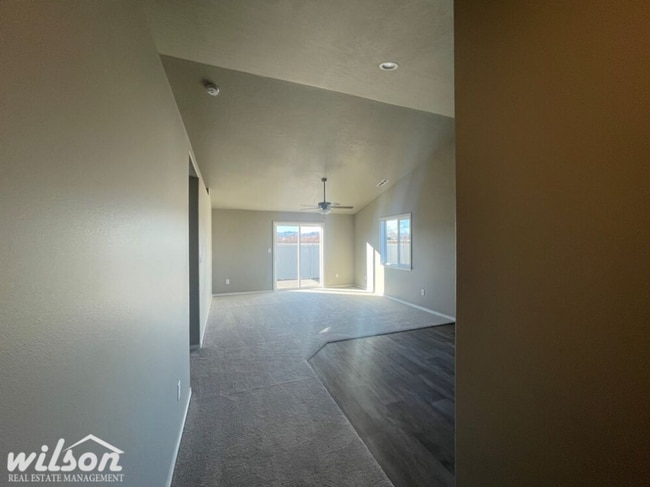 Charming 3BD/2BA House for Rent in West Valley - Charming 3BD/2BA House for Rent in West Valley