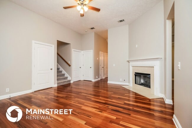 Photo - 3548 Mt View Ridge Dr