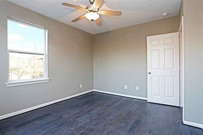 Photo - 1501 Hawthorne St Unidad A