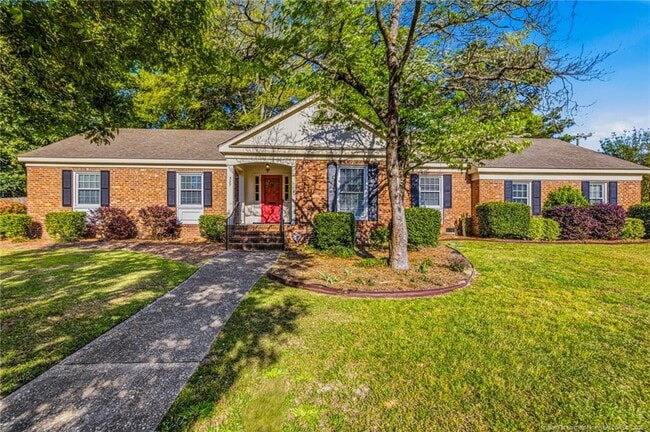 Photo - 325 Northview Dr