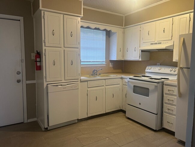 5707 Sorenson St Unit C