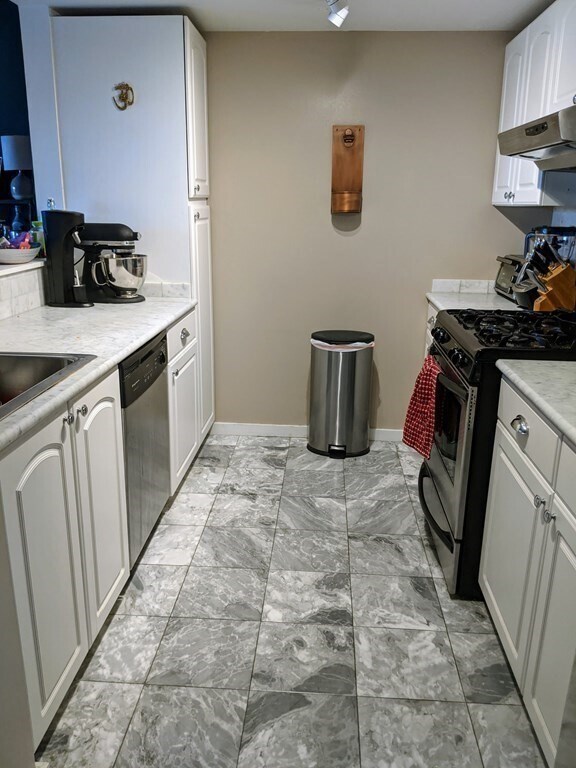 Photo - 15 North Beacon St