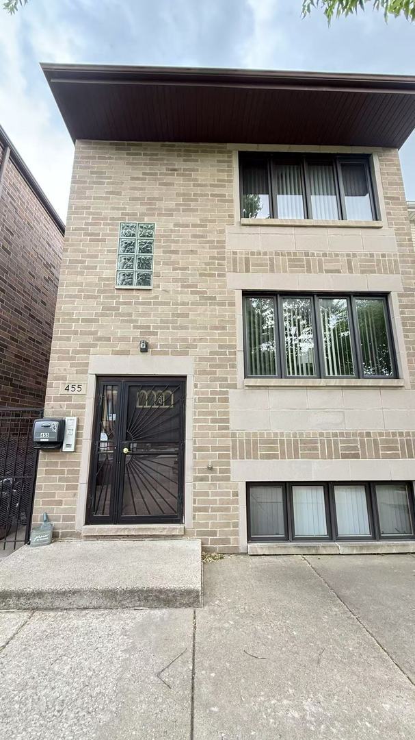 Photo - 455 W 37th St Apartment Unit 2
