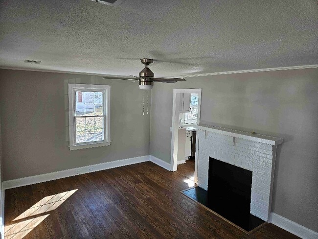 Photo - 209 Pershing St