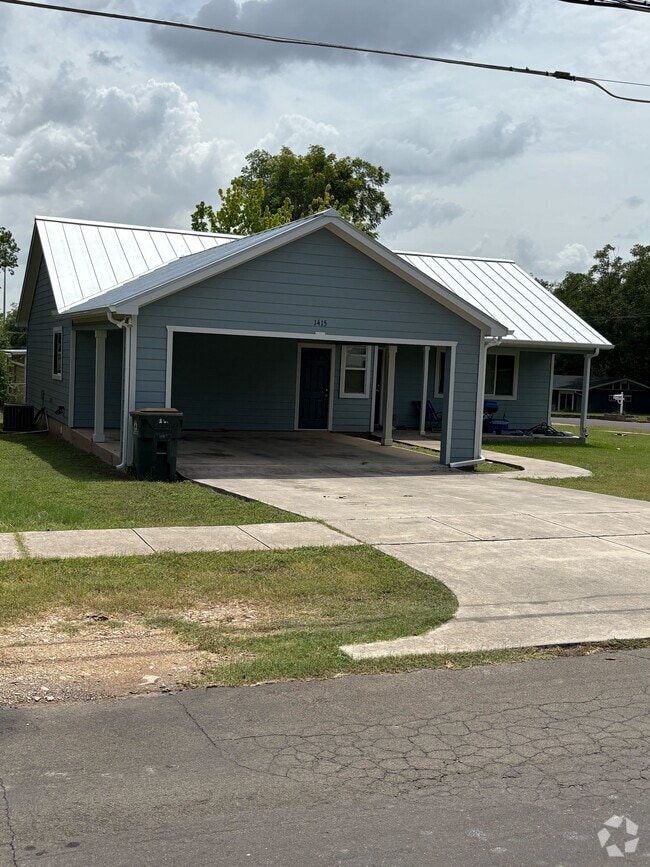 Building Photo - 1415 Owens St Rental