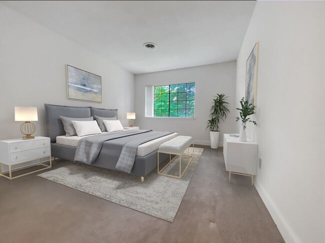 Photo - Crescent Village