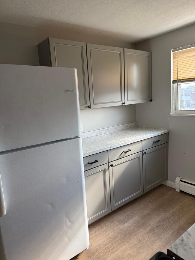 Photo - 144 George St Unit 4