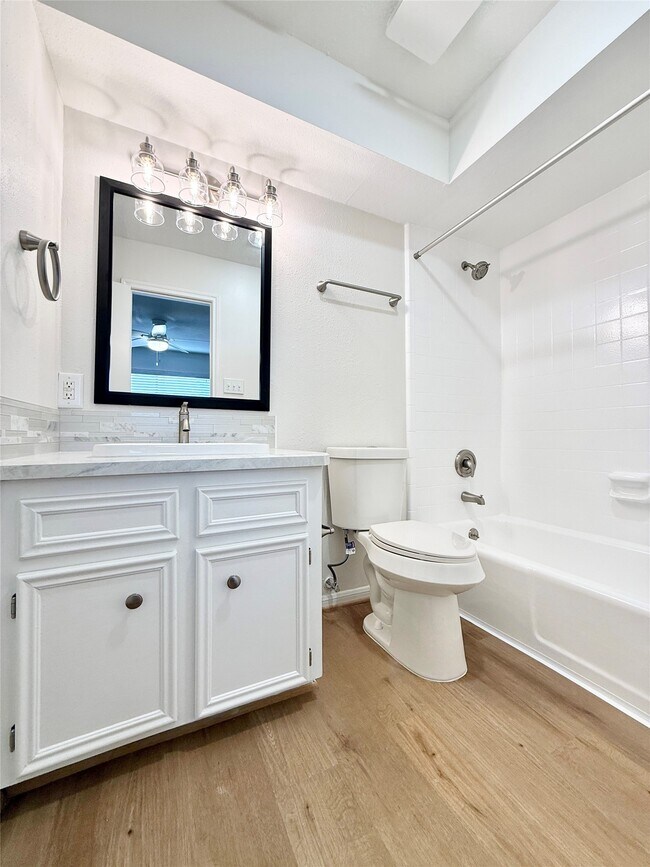 Photo - 1499 Springrock Ln