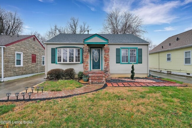 Photo - 3534 Algonquin Pkwy