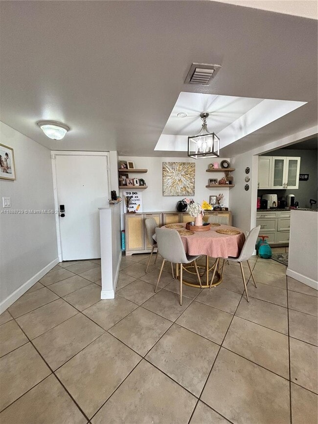 Photo - 10425 SW 112th Ave Unit 113