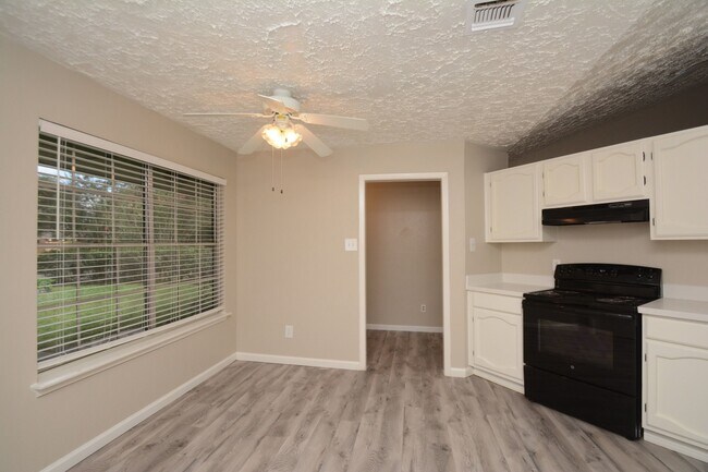 Photo - 16335 Quail Echo Dr