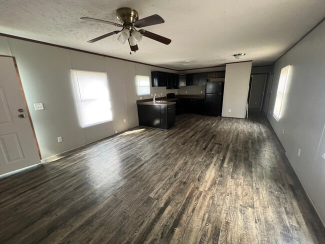 Photo - 40 Locust St