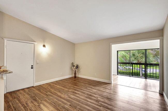 Photo - 1109 Duncan Cir Unidad 201