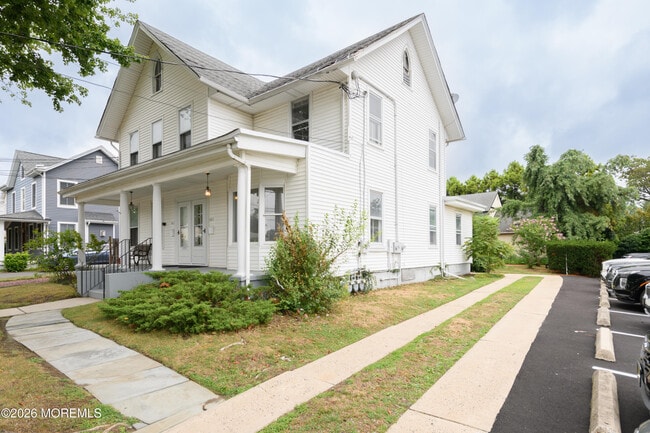 Building Photo - 463 Prospect Ave