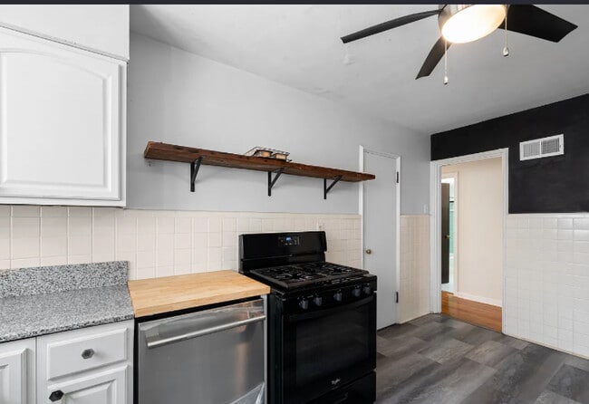 Photo - 7120 Amherst Ave