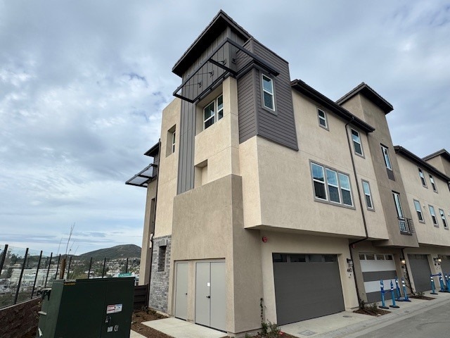 Building Photo - 460 Caliper Wy