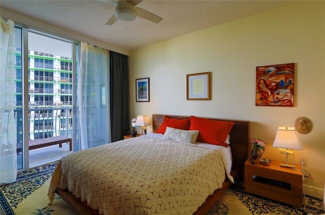 Photo - 1750 N Bayshore Dr Unidad 1711