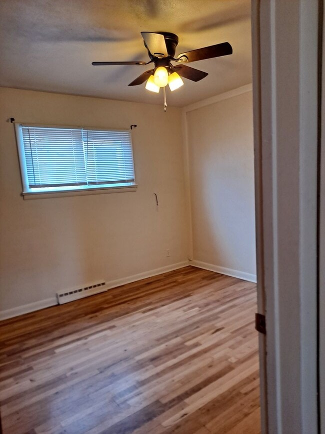 Photo - 949-4 Pendragon 426-426 1/2 Polk Street Unidad 949-4 Pendragon 426 Polk Street