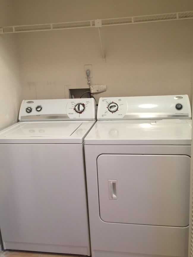 Photo - 7605SBD(100) Unit 7605 SBD