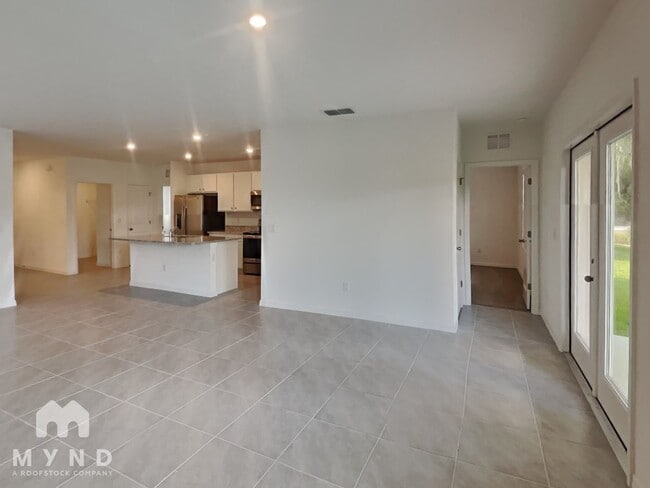 Photo - 6978 Faben Ln