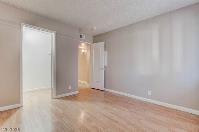 Photo - 3151 N Soaring Gulls Dr Unidad 2018