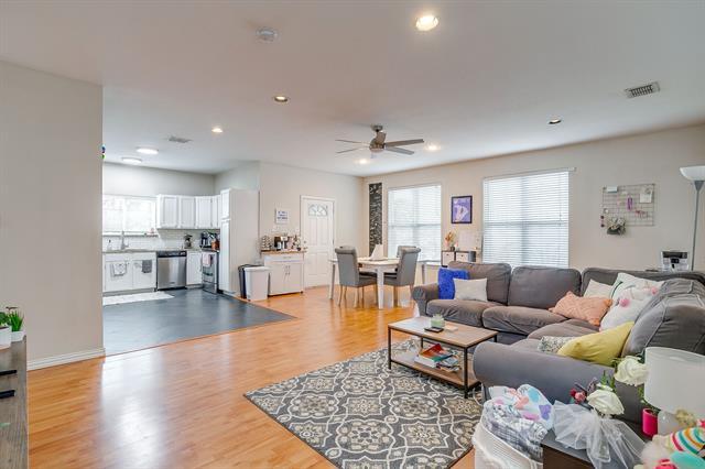 Photo - 2700 McCart Ave