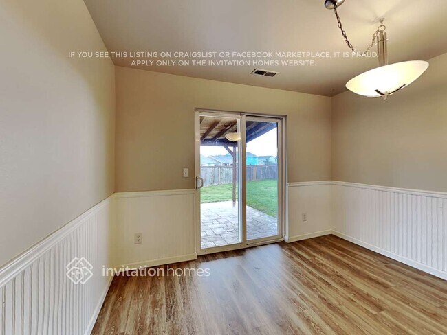 Photo - 19936 14th Ave E