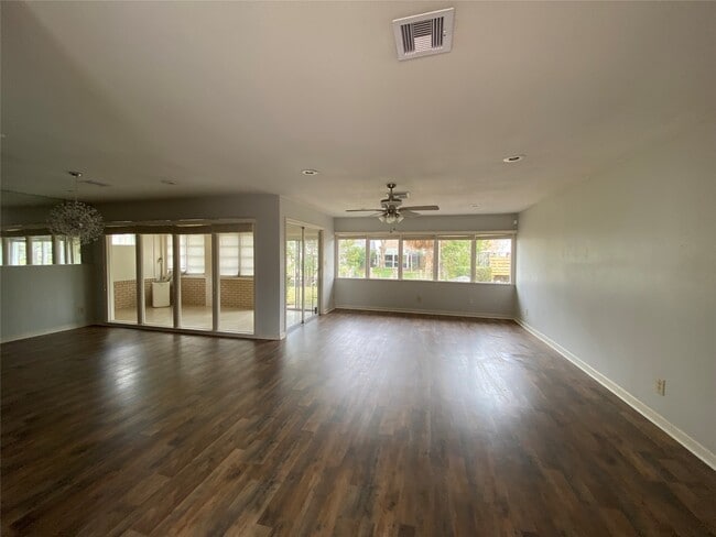 Building Photo - 16 Harbor Ln Rental