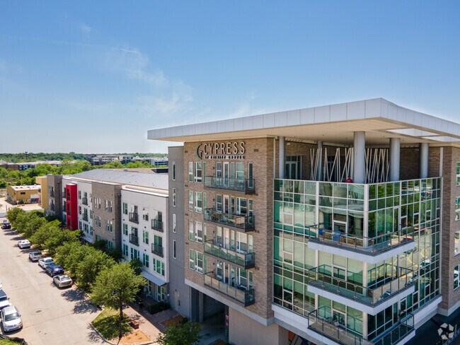 Building Photo - Cypress at Trinity Groves Rental